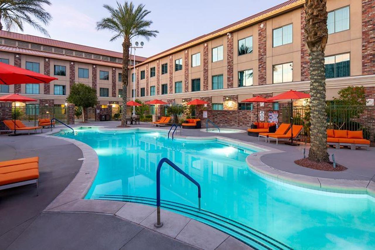 Courtyard by Marriott Las Vegas Henderson/Green Valley from $113. Henderson  Hotel Deals & Reviews - KAYAK